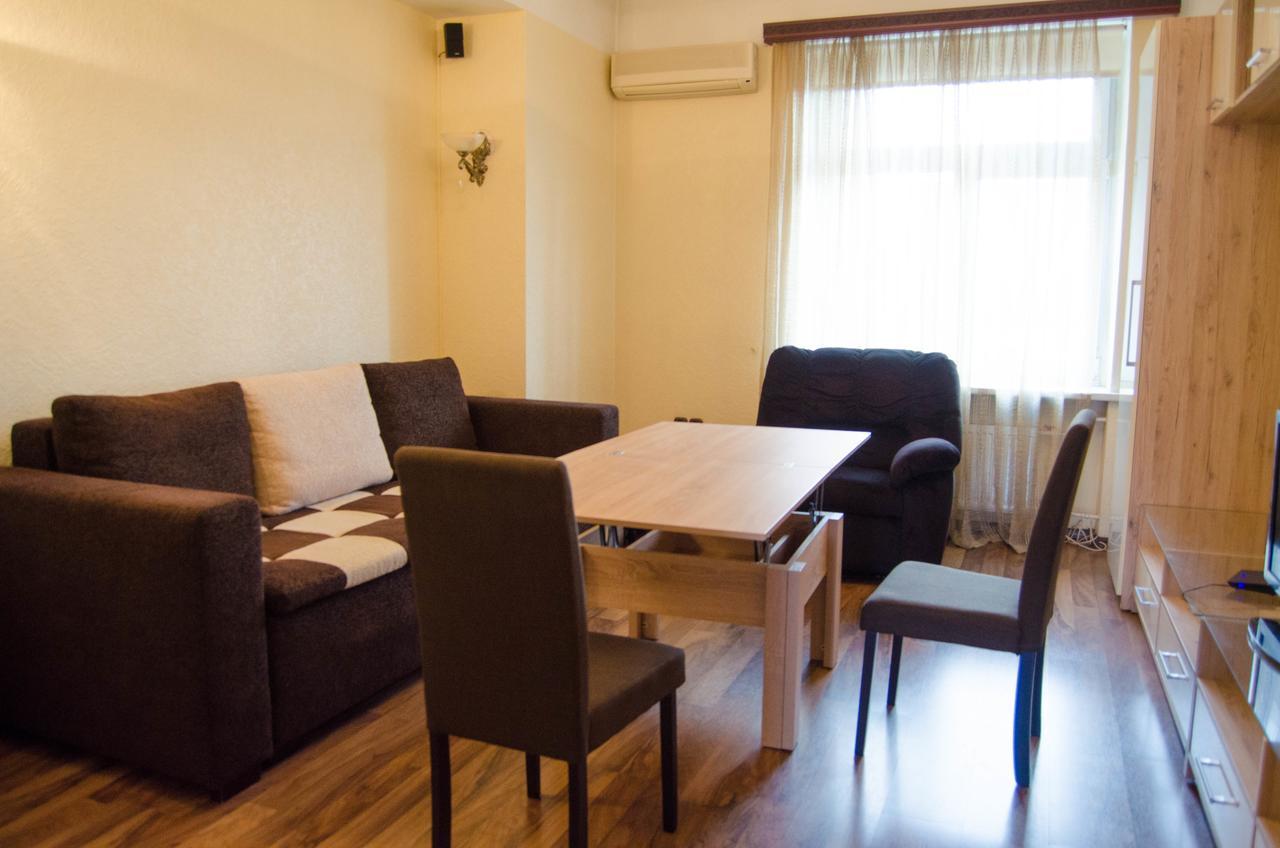 City Inn Riga Apartment Old Town Home With Parking Exterior photo